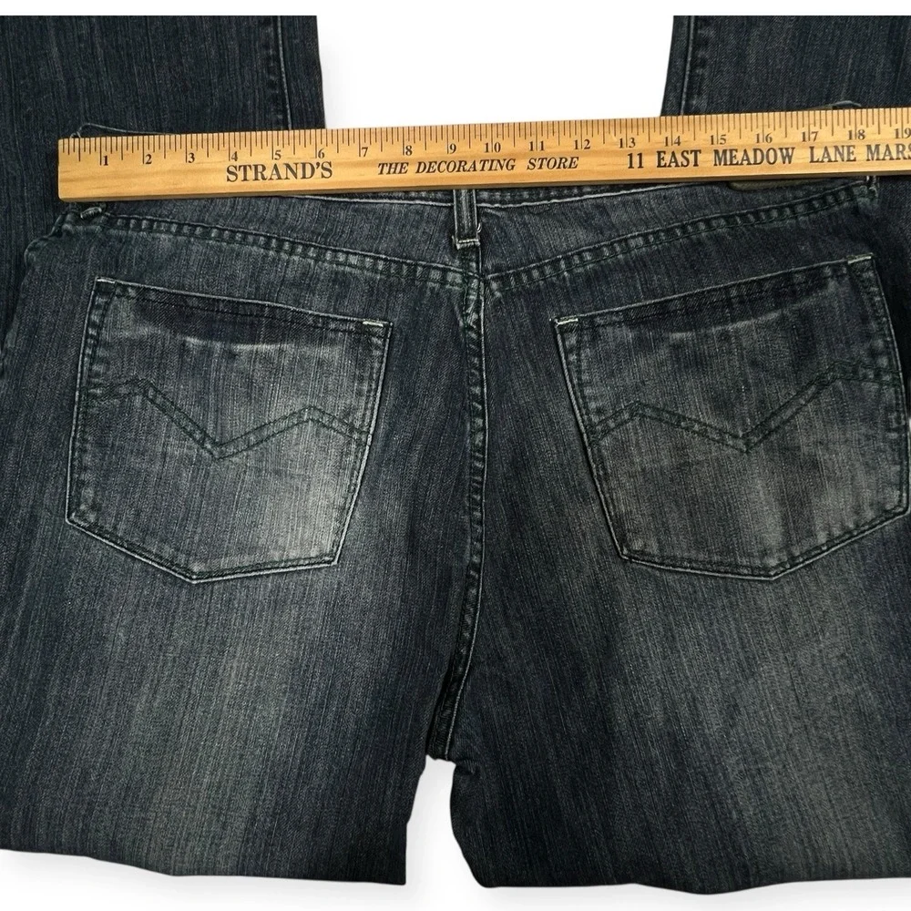 Flypaper‎ Jeans Mens 38x32 Blue Distressed Bootcut Denim Whiskered Green Thread